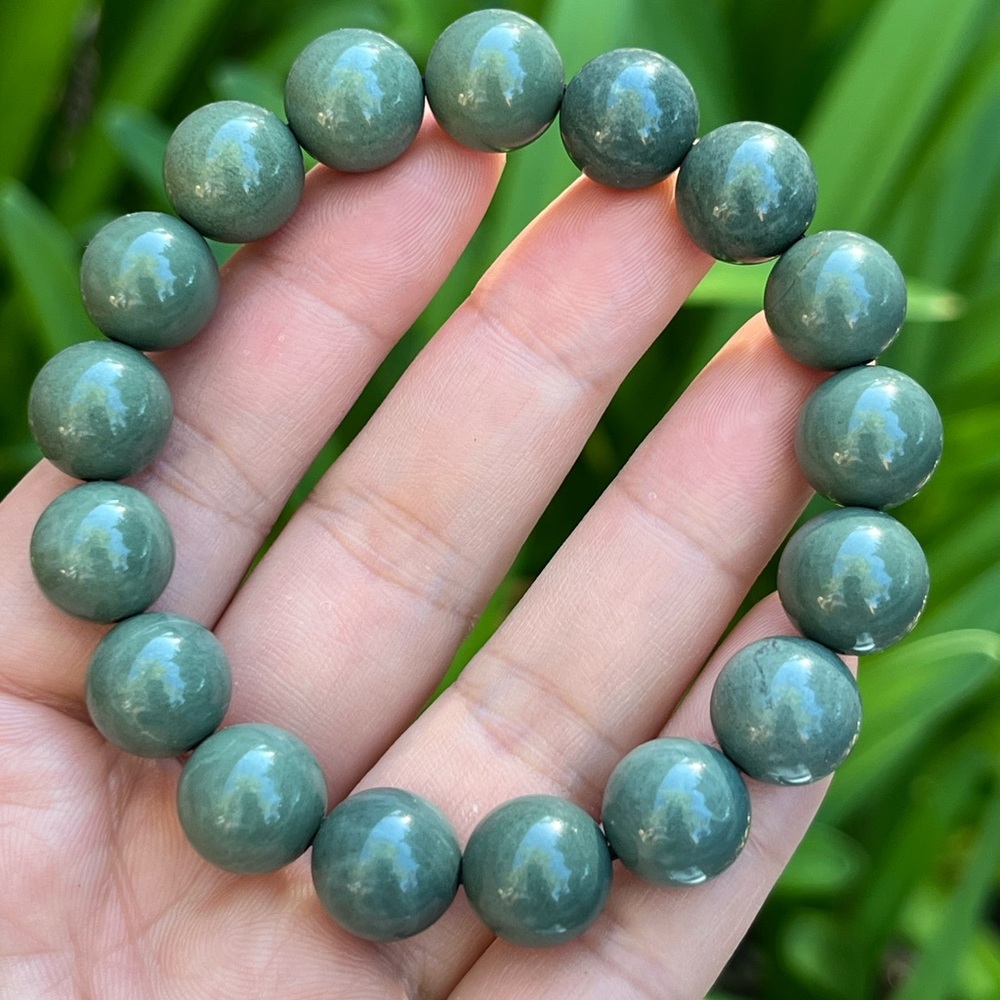 12mm stretchable green Alashan bracelet 0282